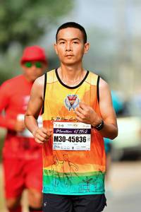 BIB: 421952, 45836
                            <button type="button" onclick="openModal(9282531)" class="btn btn-primary btn-sm float-right btn-popup" data-toggle="modal" data-target=".modal-high-quality">
                        <i class="fas fa-shopping-cart"></i> Add to Cart
                    </button>
                                            <button type="button" onclick="isThisMe(9282531, true)" class="btn btn-success btn-sm float-right btn-popup btn-isme hidden" data-toggle="tooltip" data-placement="bottom" title="นี่คือรูปของคุณใช่ไหม คลิกที่นี่เพื่อเอาเข้าอัลบั้ม">
                        <i class="fas fa-plus"></i> Add to album
                    </button>
                    <button type="button" onclick="isThisMe(9282531, false)" class="btn btn-warning btn-sm float-right btn-popup btn-isnotme hidden">
                        <i class="fas fa-ban"></i> Remove from album
                    </button>