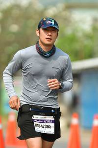 BIB: 421952, 42365
                            <button type="button" onclick="openModal(9703119)" class="btn btn-primary btn-sm float-right btn-popup" data-toggle="modal" data-target=".modal-high-quality">
                        <i class="fas fa-shopping-cart"></i> Add to Cart
                    </button>
                                            <button type="button" onclick="isThisMe(9703119, true)" class="btn btn-success btn-sm float-right btn-popup btn-isme hidden" data-toggle="tooltip" data-placement="bottom" title="นี่คือรูปของคุณใช่ไหม คลิกที่นี่เพื่อเอาเข้าอัลบั้ม">
                        <i class="fas fa-plus"></i> Add to album
                    </button>
                    <button type="button" onclick="isThisMe(9703119, false)" class="btn btn-warning btn-sm float-right btn-popup btn-isnotme hidden">
                        <i class="fas fa-ban"></i> Remove from album
                    </button>