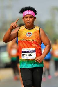 BIB: 42195, 42121
                            <button type="button" onclick="openModal(9701576)" class="btn btn-primary btn-sm float-right btn-popup" data-toggle="modal" data-target=".modal-high-quality">
                        <i class="fas fa-shopping-cart"></i> Add to Cart
                    </button>
                                            <button type="button" onclick="isThisMe(9701576, true)" class="btn btn-success btn-sm float-right btn-popup btn-isme hidden" data-toggle="tooltip" data-placement="bottom" title="นี่คือรูปของคุณใช่ไหม คลิกที่นี่เพื่อเอาเข้าอัลบั้ม">
                        <i class="fas fa-plus"></i> Add to album
                    </button>
                    <button type="button" onclick="isThisMe(9701576, false)" class="btn btn-warning btn-sm float-right btn-popup btn-isnotme hidden">
                        <i class="fas fa-ban"></i> Remove from album
                    </button>