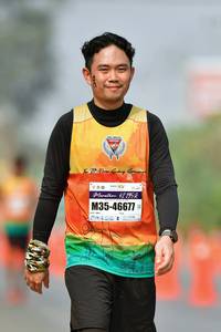 BIB: 42195, 46677
                            <button type="button" onclick="openModal(9701355)" class="btn btn-primary btn-sm float-right btn-popup" data-toggle="modal" data-target=".modal-high-quality">
                        <i class="fas fa-shopping-cart"></i> Add to Cart
                    </button>
                                            <button type="button" onclick="isThisMe(9701355, true)" class="btn btn-success btn-sm float-right btn-popup btn-isme hidden" data-toggle="tooltip" data-placement="bottom" title="นี่คือรูปของคุณใช่ไหม คลิกที่นี่เพื่อเอาเข้าอัลบั้ม">
                        <i class="fas fa-plus"></i> Add to album
                    </button>
                    <button type="button" onclick="isThisMe(9701355, false)" class="btn btn-warning btn-sm float-right btn-popup btn-isnotme hidden">
                        <i class="fas fa-ban"></i> Remove from album
                    </button>