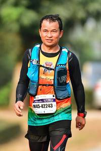 BIB: 195, 42243
                            <button type="button" onclick="openModal(9283252)" class="btn btn-primary btn-sm float-right btn-popup" data-toggle="modal" data-target=".modal-high-quality">
                        <i class="fas fa-shopping-cart"></i> Add to Cart
                    </button>
                                            <button type="button" onclick="isThisMe(9283252, true)" class="btn btn-success btn-sm float-right btn-popup btn-isme hidden" data-toggle="tooltip" data-placement="bottom" title="นี่คือรูปของคุณใช่ไหม คลิกที่นี่เพื่อเอาเข้าอัลบั้ม">
                        <i class="fas fa-plus"></i> Add to album
                    </button>
                    <button type="button" onclick="isThisMe(9283252, false)" class="btn btn-warning btn-sm float-right btn-popup btn-isnotme hidden">
                        <i class="fas fa-ban"></i> Remove from album
                    </button>