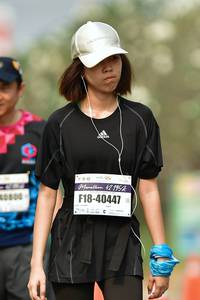 BIB: 42195, 40447, 40800
                            <button type="button" onclick="openModal(9703105)" class="btn btn-primary btn-sm float-right btn-popup" data-toggle="modal" data-target=".modal-high-quality">
                        <i class="fas fa-shopping-cart"></i> Add to Cart
                    </button>
                                            <button type="button" onclick="isThisMe(9703105, true)" class="btn btn-success btn-sm float-right btn-popup btn-isme hidden" data-toggle="tooltip" data-placement="bottom" title="นี่คือรูปของคุณใช่ไหม คลิกที่นี่เพื่อเอาเข้าอัลบั้ม">
                        <i class="fas fa-plus"></i> Add to album
                    </button>
                    <button type="button" onclick="isThisMe(9703105, false)" class="btn btn-warning btn-sm float-right btn-popup btn-isnotme hidden">
                        <i class="fas fa-ban"></i> Remove from album
                    </button>