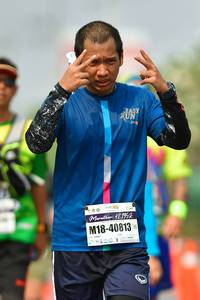 BIB: 421952, 40813
                            <button type="button" onclick="openModal(9702874)" class="btn btn-primary btn-sm float-right btn-popup" data-toggle="modal" data-target=".modal-high-quality">
                        <i class="fas fa-shopping-cart"></i> Add to Cart
                    </button>
                                            <button type="button" onclick="isThisMe(9702874, true)" class="btn btn-success btn-sm float-right btn-popup btn-isme hidden" data-toggle="tooltip" data-placement="bottom" title="นี่คือรูปของคุณใช่ไหม คลิกที่นี่เพื่อเอาเข้าอัลบั้ม">
                        <i class="fas fa-plus"></i> Add to album
                    </button>
                    <button type="button" onclick="isThisMe(9702874, false)" class="btn btn-warning btn-sm float-right btn-popup btn-isnotme hidden">
                        <i class="fas fa-ban"></i> Remove from album
                    </button>