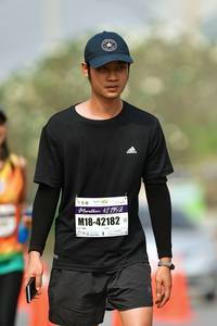 BIB: 42195, 42182
                            <button type="button" onclick="openModal(9703518)" class="btn btn-primary btn-sm float-right btn-popup" data-toggle="modal" data-target=".modal-high-quality">
                        <i class="fas fa-shopping-cart"></i> Add to Cart
                    </button>
                                            <button type="button" onclick="isThisMe(9703518, true)" class="btn btn-success btn-sm float-right btn-popup btn-isme hidden" data-toggle="tooltip" data-placement="bottom" title="นี่คือรูปของคุณใช่ไหม คลิกที่นี่เพื่อเอาเข้าอัลบั้ม">
                        <i class="fas fa-plus"></i> Add to album
                    </button>
                    <button type="button" onclick="isThisMe(9703518, false)" class="btn btn-warning btn-sm float-right btn-popup btn-isnotme hidden">
                        <i class="fas fa-ban"></i> Remove from album
                    </button>