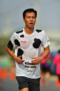 BIB: 84056
                            <button type="button" onclick="openModal(9697821)" class="btn btn-primary btn-sm float-right btn-popup" data-toggle="modal" data-target=".modal-high-quality">
                        <i class="fas fa-shopping-cart"></i> Add to Cart
                    </button>
                                            <button type="button" onclick="isThisMe(9697821, true)" class="btn btn-success btn-sm float-right btn-popup btn-isme hidden" data-toggle="tooltip" data-placement="bottom" title="นี่คือรูปของคุณใช่ไหม คลิกที่นี่เพื่อเอาเข้าอัลบั้ม">
                        <i class="fas fa-plus"></i> Add to album
                    </button>
                    <button type="button" onclick="isThisMe(9697821, false)" class="btn btn-warning btn-sm float-right btn-popup btn-isnotme hidden">
                        <i class="fas fa-ban"></i> Remove from album
                    </button>