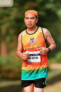 BIB: 421952, 42713
                            <button type="button" onclick="openModal(9698511)" class="btn btn-primary btn-sm float-right btn-popup" data-toggle="modal" data-target=".modal-high-quality">
                        <i class="fas fa-shopping-cart"></i> Add to Cart
                    </button>
                                            <button type="button" onclick="isThisMe(9698511, true)" class="btn btn-success btn-sm float-right btn-popup btn-isme hidden" data-toggle="tooltip" data-placement="bottom" title="นี่คือรูปของคุณใช่ไหม คลิกที่นี่เพื่อเอาเข้าอัลบั้ม">
                        <i class="fas fa-plus"></i> Add to album
                    </button>
                    <button type="button" onclick="isThisMe(9698511, false)" class="btn btn-warning btn-sm float-right btn-popup btn-isnotme hidden">
                        <i class="fas fa-ban"></i> Remove from album
                    </button>