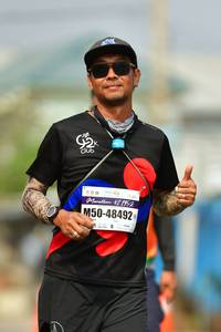 BIB: 42195, 48492
                            <button type="button" onclick="openModal(9702446)" class="btn btn-primary btn-sm float-right btn-popup" data-toggle="modal" data-target=".modal-high-quality">
                        <i class="fas fa-shopping-cart"></i> Add to Cart
                    </button>
                                            <button type="button" onclick="isThisMe(9702446, true)" class="btn btn-success btn-sm float-right btn-popup btn-isme hidden" data-toggle="tooltip" data-placement="bottom" title="นี่คือรูปของคุณใช่ไหม คลิกที่นี่เพื่อเอาเข้าอัลบั้ม">
                        <i class="fas fa-plus"></i> Add to album
                    </button>
                    <button type="button" onclick="isThisMe(9702446, false)" class="btn btn-warning btn-sm float-right btn-popup btn-isnotme hidden">
                        <i class="fas fa-ban"></i> Remove from album
                    </button>