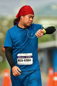 BIB: 421952, 47964
                            <button type="button" onclick="openModal(9697787)" class="btn btn-primary btn-sm float-right btn-popup" data-toggle="modal" data-target=".modal-high-quality">
                        <i class="fas fa-shopping-cart"></i> Add to Cart
                    </button>
                                            <button type="button" onclick="isThisMe(9697787, true)" class="btn btn-success btn-sm float-right btn-popup btn-isme hidden" data-toggle="tooltip" data-placement="bottom" title="นี่คือรูปของคุณใช่ไหม คลิกที่นี่เพื่อเอาเข้าอัลบั้ม">
                        <i class="fas fa-plus"></i> Add to album
                    </button>
                    <button type="button" onclick="isThisMe(9697787, false)" class="btn btn-warning btn-sm float-right btn-popup btn-isnotme hidden">
                        <i class="fas fa-ban"></i> Remove from album
                    </button>
