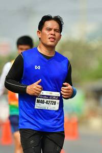 BIB: 42195, 42720
                            <button type="button" onclick="openModal(9702192)" class="btn btn-primary btn-sm float-right btn-popup" data-toggle="modal" data-target=".modal-high-quality">
                        <i class="fas fa-shopping-cart"></i> Add to Cart
                    </button>
                                            <button type="button" onclick="isThisMe(9702192, true)" class="btn btn-success btn-sm float-right btn-popup btn-isme hidden" data-toggle="tooltip" data-placement="bottom" title="นี่คือรูปของคุณใช่ไหม คลิกที่นี่เพื่อเอาเข้าอัลบั้ม">
                        <i class="fas fa-plus"></i> Add to album
                    </button>
                    <button type="button" onclick="isThisMe(9702192, false)" class="btn btn-warning btn-sm float-right btn-popup btn-isnotme hidden">
                        <i class="fas fa-ban"></i> Remove from album
                    </button>