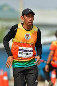 BIB: 42195, 46572
                            <button type="button" onclick="openModal(9703447)" class="btn btn-primary btn-sm float-right btn-popup" data-toggle="modal" data-target=".modal-high-quality">
                        <i class="fas fa-shopping-cart"></i> Add to Cart
                    </button>
                                            <button type="button" onclick="isThisMe(9703447, true)" class="btn btn-success btn-sm float-right btn-popup btn-isme hidden" data-toggle="tooltip" data-placement="bottom" title="นี่คือรูปของคุณใช่ไหม คลิกที่นี่เพื่อเอาเข้าอัลบั้ม">
                        <i class="fas fa-plus"></i> Add to album
                    </button>
                    <button type="button" onclick="isThisMe(9703447, false)" class="btn btn-warning btn-sm float-right btn-popup btn-isnotme hidden">
                        <i class="fas fa-ban"></i> Remove from album
                    </button>