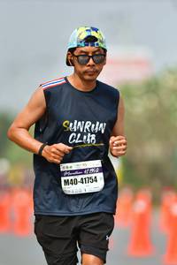 BIB: 12192, 41754
                            <button type="button" onclick="openModal(9699054)" class="btn btn-primary btn-sm float-right btn-popup" data-toggle="modal" data-target=".modal-high-quality">
                        <i class="fas fa-shopping-cart"></i> Add to Cart
                    </button>
                                            <button type="button" onclick="isThisMe(9699054, true)" class="btn btn-success btn-sm float-right btn-popup btn-isme hidden" data-toggle="tooltip" data-placement="bottom" title="นี่คือรูปของคุณใช่ไหม คลิกที่นี่เพื่อเอาเข้าอัลบั้ม">
                        <i class="fas fa-plus"></i> Add to album
                    </button>
                    <button type="button" onclick="isThisMe(9699054, false)" class="btn btn-warning btn-sm float-right btn-popup btn-isnotme hidden">
                        <i class="fas fa-ban"></i> Remove from album
                    </button>