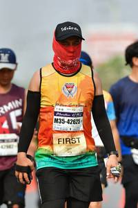 BIB: 4211, 42625
                            <button type="button" onclick="openModal(9703860)" class="btn btn-primary btn-sm float-right btn-popup" data-toggle="modal" data-target=".modal-high-quality">
                        <i class="fas fa-shopping-cart"></i> Add to Cart
                    </button>
                                            <button type="button" onclick="isThisMe(9703860, true)" class="btn btn-success btn-sm float-right btn-popup btn-isme hidden" data-toggle="tooltip" data-placement="bottom" title="นี่คือรูปของคุณใช่ไหม คลิกที่นี่เพื่อเอาเข้าอัลบั้ม">
                        <i class="fas fa-plus"></i> Add to album
                    </button>
                    <button type="button" onclick="isThisMe(9703860, false)" class="btn btn-warning btn-sm float-right btn-popup btn-isnotme hidden">
                        <i class="fas fa-ban"></i> Remove from album
                    </button>