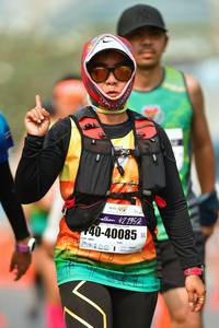 BIB: 421952, 40085
                            <button type="button" onclick="openModal(9701400)" class="btn btn-primary btn-sm float-right btn-popup" data-toggle="modal" data-target=".modal-high-quality">
                        <i class="fas fa-shopping-cart"></i> Add to Cart
                    </button>
                                            <button type="button" onclick="isThisMe(9701400, true)" class="btn btn-success btn-sm float-right btn-popup btn-isme hidden" data-toggle="tooltip" data-placement="bottom" title="นี่คือรูปของคุณใช่ไหม คลิกที่นี่เพื่อเอาเข้าอัลบั้ม">
                        <i class="fas fa-plus"></i> Add to album
                    </button>
                    <button type="button" onclick="isThisMe(9701400, false)" class="btn btn-warning btn-sm float-right btn-popup btn-isnotme hidden">
                        <i class="fas fa-ban"></i> Remove from album
                    </button>