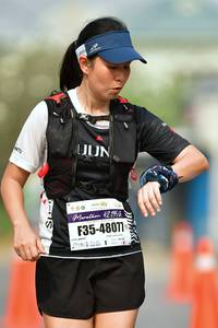 BIB: 421952, 4807
                            <button type="button" onclick="openModal(9701373)" class="btn btn-primary btn-sm float-right btn-popup" data-toggle="modal" data-target=".modal-high-quality">
                        <i class="fas fa-shopping-cart"></i> Add to Cart
                    </button>
                                            <button type="button" onclick="isThisMe(9701373, true)" class="btn btn-success btn-sm float-right btn-popup btn-isme hidden" data-toggle="tooltip" data-placement="bottom" title="นี่คือรูปของคุณใช่ไหม คลิกที่นี่เพื่อเอาเข้าอัลบั้ม">
                        <i class="fas fa-plus"></i> Add to album
                    </button>
                    <button type="button" onclick="isThisMe(9701373, false)" class="btn btn-warning btn-sm float-right btn-popup btn-isnotme hidden">
                        <i class="fas fa-ban"></i> Remove from album
                    </button>