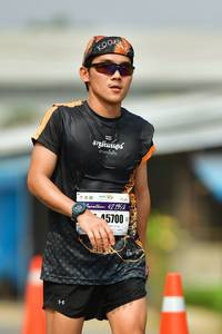 BIB: 42195, 15700
                            <button type="button" onclick="openModal(9702646)" class="btn btn-primary btn-sm float-right btn-popup" data-toggle="modal" data-target=".modal-high-quality">
                        <i class="fas fa-shopping-cart"></i> Add to Cart
                    </button>
                                            <button type="button" onclick="isThisMe(9702646, true)" class="btn btn-success btn-sm float-right btn-popup btn-isme hidden" data-toggle="tooltip" data-placement="bottom" title="นี่คือรูปของคุณใช่ไหม คลิกที่นี่เพื่อเอาเข้าอัลบั้ม">
                        <i class="fas fa-plus"></i> Add to album
                    </button>
                    <button type="button" onclick="isThisMe(9702646, false)" class="btn btn-warning btn-sm float-right btn-popup btn-isnotme hidden">
                        <i class="fas fa-ban"></i> Remove from album
                    </button>