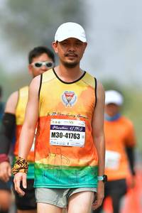 BIB: 421952, 41763
                            <button type="button" onclick="openModal(9703170)" class="btn btn-primary btn-sm float-right btn-popup" data-toggle="modal" data-target=".modal-high-quality">
                        <i class="fas fa-shopping-cart"></i> Add to Cart
                    </button>
                                            <button type="button" onclick="isThisMe(9703170, true)" class="btn btn-success btn-sm float-right btn-popup btn-isme hidden" data-toggle="tooltip" data-placement="bottom" title="นี่คือรูปของคุณใช่ไหม คลิกที่นี่เพื่อเอาเข้าอัลบั้ม">
                        <i class="fas fa-plus"></i> Add to album
                    </button>
                    <button type="button" onclick="isThisMe(9703170, false)" class="btn btn-warning btn-sm float-right btn-popup btn-isnotme hidden">
                        <i class="fas fa-ban"></i> Remove from album
                    </button>