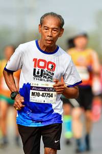 BIB: 100, 42195, 47754
                            <button type="button" onclick="openModal(9311373)" class="btn btn-primary btn-sm float-right btn-popup" data-toggle="modal" data-target=".modal-high-quality">
                        <i class="fas fa-shopping-cart"></i> Add to Cart
                    </button>
                                            <button type="button" onclick="isThisMe(9311373, true)" class="btn btn-success btn-sm float-right btn-popup btn-isme hidden" data-toggle="tooltip" data-placement="bottom" title="นี่คือรูปของคุณใช่ไหม คลิกที่นี่เพื่อเอาเข้าอัลบั้ม">
                        <i class="fas fa-plus"></i> Add to album
                    </button>
                    <button type="button" onclick="isThisMe(9311373, false)" class="btn btn-warning btn-sm float-right btn-popup btn-isnotme hidden">
                        <i class="fas fa-ban"></i> Remove from album
                    </button>