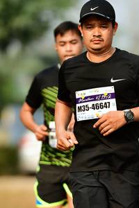 BIB: 421452, 46647
                            <button type="button" onclick="openModal(9311051)" class="btn btn-primary btn-sm float-right btn-popup" data-toggle="modal" data-target=".modal-high-quality">
                        <i class="fas fa-shopping-cart"></i> Add to Cart
                    </button>
                                            <button type="button" onclick="isThisMe(9311051, true)" class="btn btn-success btn-sm float-right btn-popup btn-isme hidden" data-toggle="tooltip" data-placement="bottom" title="นี่คือรูปของคุณใช่ไหม คลิกที่นี่เพื่อเอาเข้าอัลบั้ม">
                        <i class="fas fa-plus"></i> Add to album
                    </button>
                    <button type="button" onclick="isThisMe(9311051, false)" class="btn btn-warning btn-sm float-right btn-popup btn-isnotme hidden">
                        <i class="fas fa-ban"></i> Remove from album
                    </button>