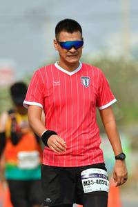 BIB: 421, 46513
                            <button type="button" onclick="openModal(9699016)" class="btn btn-primary btn-sm float-right btn-popup" data-toggle="modal" data-target=".modal-high-quality">
                        <i class="fas fa-shopping-cart"></i> Add to Cart
                    </button>
                                            <button type="button" onclick="isThisMe(9699016, true)" class="btn btn-success btn-sm float-right btn-popup btn-isme hidden" data-toggle="tooltip" data-placement="bottom" title="นี่คือรูปของคุณใช่ไหม คลิกที่นี่เพื่อเอาเข้าอัลบั้ม">
                        <i class="fas fa-plus"></i> Add to album
                    </button>
                    <button type="button" onclick="isThisMe(9699016, false)" class="btn btn-warning btn-sm float-right btn-popup btn-isnotme hidden">
                        <i class="fas fa-ban"></i> Remove from album
                    </button>