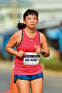 BIB: 4219, 41394
                            <button type="button" onclick="openModal(9698018)" class="btn btn-primary btn-sm float-right btn-popup" data-toggle="modal" data-target=".modal-high-quality">
                        <i class="fas fa-shopping-cart"></i> Add to Cart
                    </button>
                                            <button type="button" onclick="isThisMe(9698018, true)" class="btn btn-success btn-sm float-right btn-popup btn-isme hidden" data-toggle="tooltip" data-placement="bottom" title="นี่คือรูปของคุณใช่ไหม คลิกที่นี่เพื่อเอาเข้าอัลบั้ม">
                        <i class="fas fa-plus"></i> Add to album
                    </button>
                    <button type="button" onclick="isThisMe(9698018, false)" class="btn btn-warning btn-sm float-right btn-popup btn-isnotme hidden">
                        <i class="fas fa-ban"></i> Remove from album
                    </button>