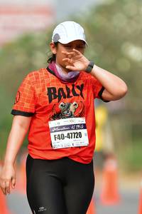 BIB: 42195, 47720
                            <button type="button" onclick="openModal(9702871)" class="btn btn-primary btn-sm float-right btn-popup" data-toggle="modal" data-target=".modal-high-quality">
                        <i class="fas fa-shopping-cart"></i> Add to Cart
                    </button>
                                            <button type="button" onclick="isThisMe(9702871, true)" class="btn btn-success btn-sm float-right btn-popup btn-isme hidden" data-toggle="tooltip" data-placement="bottom" title="นี่คือรูปของคุณใช่ไหม คลิกที่นี่เพื่อเอาเข้าอัลบั้ม">
                        <i class="fas fa-plus"></i> Add to album
                    </button>
                    <button type="button" onclick="isThisMe(9702871, false)" class="btn btn-warning btn-sm float-right btn-popup btn-isnotme hidden">
                        <i class="fas fa-ban"></i> Remove from album
                    </button>