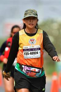 BIB: 421952, 40924
                            <button type="button" onclick="openModal(9702924)" class="btn btn-primary btn-sm float-right btn-popup" data-toggle="modal" data-target=".modal-high-quality">
                        <i class="fas fa-shopping-cart"></i> Add to Cart
                    </button>
                                            <button type="button" onclick="isThisMe(9702924, true)" class="btn btn-success btn-sm float-right btn-popup btn-isme hidden" data-toggle="tooltip" data-placement="bottom" title="นี่คือรูปของคุณใช่ไหม คลิกที่นี่เพื่อเอาเข้าอัลบั้ม">
                        <i class="fas fa-plus"></i> Add to album
                    </button>
                    <button type="button" onclick="isThisMe(9702924, false)" class="btn btn-warning btn-sm float-right btn-popup btn-isnotme hidden">
                        <i class="fas fa-ban"></i> Remove from album
                    </button>