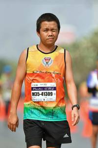 BIB: 195, 41309
                            <button type="button" onclick="openModal(9701155)" class="btn btn-primary btn-sm float-right btn-popup" data-toggle="modal" data-target=".modal-high-quality">
                        <i class="fas fa-shopping-cart"></i> Add to Cart
                    </button>
                                            <button type="button" onclick="isThisMe(9701155, true)" class="btn btn-success btn-sm float-right btn-popup btn-isme hidden" data-toggle="tooltip" data-placement="bottom" title="นี่คือรูปของคุณใช่ไหม คลิกที่นี่เพื่อเอาเข้าอัลบั้ม">
                        <i class="fas fa-plus"></i> Add to album
                    </button>
                    <button type="button" onclick="isThisMe(9701155, false)" class="btn btn-warning btn-sm float-right btn-popup btn-isnotme hidden">
                        <i class="fas fa-ban"></i> Remove from album
                    </button>