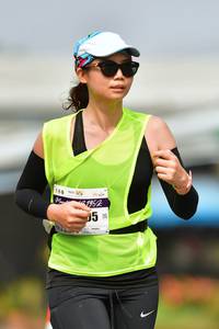 BIB: 1952
                            <button type="button" onclick="openModal(9698917)" class="btn btn-primary btn-sm float-right btn-popup" data-toggle="modal" data-target=".modal-high-quality">
                        <i class="fas fa-shopping-cart"></i> Add to Cart
                    </button>
                                            <button type="button" onclick="isThisMe(9698917, true)" class="btn btn-success btn-sm float-right btn-popup btn-isme hidden" data-toggle="tooltip" data-placement="bottom" title="นี่คือรูปของคุณใช่ไหม คลิกที่นี่เพื่อเอาเข้าอัลบั้ม">
                        <i class="fas fa-plus"></i> Add to album
                    </button>
                    <button type="button" onclick="isThisMe(9698917, false)" class="btn btn-warning btn-sm float-right btn-popup btn-isnotme hidden">
                        <i class="fas fa-ban"></i> Remove from album
                    </button>