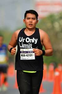 BIB: 42195, 42131
                            <button type="button" onclick="openModal(9703968)" class="btn btn-primary btn-sm float-right btn-popup" data-toggle="modal" data-target=".modal-high-quality">
                        <i class="fas fa-shopping-cart"></i> Add to Cart
                    </button>
                                            <button type="button" onclick="isThisMe(9703968, true)" class="btn btn-success btn-sm float-right btn-popup btn-isme hidden" data-toggle="tooltip" data-placement="bottom" title="นี่คือรูปของคุณใช่ไหม คลิกที่นี่เพื่อเอาเข้าอัลบั้ม">
                        <i class="fas fa-plus"></i> Add to album
                    </button>
                    <button type="button" onclick="isThisMe(9703968, false)" class="btn btn-warning btn-sm float-right btn-popup btn-isnotme hidden">
                        <i class="fas fa-ban"></i> Remove from album
                    </button>