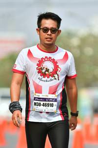 BIB: 42195, 46910
                            <button type="button" onclick="openModal(9699594)" class="btn btn-primary btn-sm float-right btn-popup" data-toggle="modal" data-target=".modal-high-quality">
                        <i class="fas fa-shopping-cart"></i> Add to Cart
                    </button>
                                            <button type="button" onclick="isThisMe(9699594, true)" class="btn btn-success btn-sm float-right btn-popup btn-isme hidden" data-toggle="tooltip" data-placement="bottom" title="นี่คือรูปของคุณใช่ไหม คลิกที่นี่เพื่อเอาเข้าอัลบั้ม">
                        <i class="fas fa-plus"></i> Add to album
                    </button>
                    <button type="button" onclick="isThisMe(9699594, false)" class="btn btn-warning btn-sm float-right btn-popup btn-isnotme hidden">
                        <i class="fas fa-ban"></i> Remove from album
                    </button>