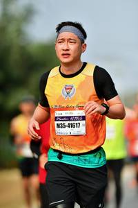 BIB: 42195, 41617
                            <button type="button" onclick="openModal(9699127)" class="btn btn-primary btn-sm float-right btn-popup" data-toggle="modal" data-target=".modal-high-quality">
                        <i class="fas fa-shopping-cart"></i> Add to Cart
                    </button>
                                            <button type="button" onclick="isThisMe(9699127, true)" class="btn btn-success btn-sm float-right btn-popup btn-isme hidden" data-toggle="tooltip" data-placement="bottom" title="นี่คือรูปของคุณใช่ไหม คลิกที่นี่เพื่อเอาเข้าอัลบั้ม">
                        <i class="fas fa-plus"></i> Add to album
                    </button>
                    <button type="button" onclick="isThisMe(9699127, false)" class="btn btn-warning btn-sm float-right btn-popup btn-isnotme hidden">
                        <i class="fas fa-ban"></i> Remove from album
                    </button>