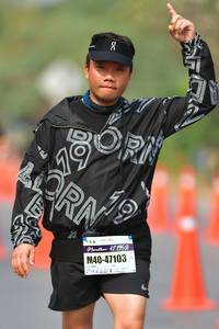 BIB: 42195, 47103
                            <button type="button" onclick="openModal(9699689)" class="btn btn-primary btn-sm float-right btn-popup" data-toggle="modal" data-target=".modal-high-quality">
                        <i class="fas fa-shopping-cart"></i> Add to Cart
                    </button>
                                            <button type="button" onclick="isThisMe(9699689, true)" class="btn btn-success btn-sm float-right btn-popup btn-isme hidden" data-toggle="tooltip" data-placement="bottom" title="นี่คือรูปของคุณใช่ไหม คลิกที่นี่เพื่อเอาเข้าอัลบั้ม">
                        <i class="fas fa-plus"></i> Add to album
                    </button>
                    <button type="button" onclick="isThisMe(9699689, false)" class="btn btn-warning btn-sm float-right btn-popup btn-isnotme hidden">
                        <i class="fas fa-ban"></i> Remove from album
                    </button>