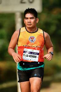 BIB: 421952, 42409
                            <button type="button" onclick="openModal(9311715)" class="btn btn-primary btn-sm float-right btn-popup" data-toggle="modal" data-target=".modal-high-quality">
                        <i class="fas fa-shopping-cart"></i> Add to Cart
                    </button>
                                            <button type="button" onclick="isThisMe(9311715, true)" class="btn btn-success btn-sm float-right btn-popup btn-isme hidden" data-toggle="tooltip" data-placement="bottom" title="นี่คือรูปของคุณใช่ไหม คลิกที่นี่เพื่อเอาเข้าอัลบั้ม">
                        <i class="fas fa-plus"></i> Add to album
                    </button>
                    <button type="button" onclick="isThisMe(9311715, false)" class="btn btn-warning btn-sm float-right btn-popup btn-isnotme hidden">
                        <i class="fas fa-ban"></i> Remove from album
                    </button>