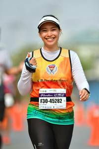 BIB: 421952, 45282
                            <button type="button" onclick="openModal(9698292)" class="btn btn-primary btn-sm float-right btn-popup" data-toggle="modal" data-target=".modal-high-quality">
                        <i class="fas fa-shopping-cart"></i> Add to Cart
                    </button>
                                            <button type="button" onclick="isThisMe(9698292, true)" class="btn btn-success btn-sm float-right btn-popup btn-isme hidden" data-toggle="tooltip" data-placement="bottom" title="นี่คือรูปของคุณใช่ไหม คลิกที่นี่เพื่อเอาเข้าอัลบั้ม">
                        <i class="fas fa-plus"></i> Add to album
                    </button>
                    <button type="button" onclick="isThisMe(9698292, false)" class="btn btn-warning btn-sm float-right btn-popup btn-isnotme hidden">
                        <i class="fas fa-ban"></i> Remove from album
                    </button>