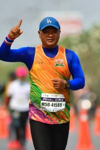 BIB: 41589
                            <button type="button" onclick="openModal(9702287)" class="btn btn-primary btn-sm float-right btn-popup" data-toggle="modal" data-target=".modal-high-quality">
                        <i class="fas fa-shopping-cart"></i> Add to Cart
                    </button>
                                            <button type="button" onclick="isThisMe(9702287, true)" class="btn btn-success btn-sm float-right btn-popup btn-isme hidden" data-toggle="tooltip" data-placement="bottom" title="นี่คือรูปของคุณใช่ไหม คลิกที่นี่เพื่อเอาเข้าอัลบั้ม">
                        <i class="fas fa-plus"></i> Add to album
                    </button>
                    <button type="button" onclick="isThisMe(9702287, false)" class="btn btn-warning btn-sm float-right btn-popup btn-isnotme hidden">
                        <i class="fas fa-ban"></i> Remove from album
                    </button>