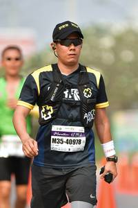 BIB: 1215, 40978
                            <button type="button" onclick="openModal(9702339)" class="btn btn-primary btn-sm float-right btn-popup" data-toggle="modal" data-target=".modal-high-quality">
                        <i class="fas fa-shopping-cart"></i> Add to Cart
                    </button>
                                            <button type="button" onclick="isThisMe(9702339, true)" class="btn btn-success btn-sm float-right btn-popup btn-isme hidden" data-toggle="tooltip" data-placement="bottom" title="นี่คือรูปของคุณใช่ไหม คลิกที่นี่เพื่อเอาเข้าอัลบั้ม">
                        <i class="fas fa-plus"></i> Add to album
                    </button>
                    <button type="button" onclick="isThisMe(9702339, false)" class="btn btn-warning btn-sm float-right btn-popup btn-isnotme hidden">
                        <i class="fas fa-ban"></i> Remove from album
                    </button>