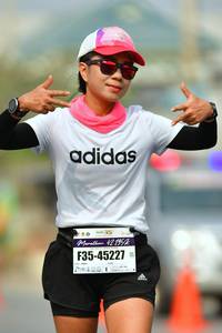 BIB: 42195, 45227
                            <button type="button" onclick="openModal(9699205)" class="btn btn-primary btn-sm float-right btn-popup" data-toggle="modal" data-target=".modal-high-quality">
                        <i class="fas fa-shopping-cart"></i> Add to Cart
                    </button>
                                            <button type="button" onclick="isThisMe(9699205, true)" class="btn btn-success btn-sm float-right btn-popup btn-isme hidden" data-toggle="tooltip" data-placement="bottom" title="นี่คือรูปของคุณใช่ไหม คลิกที่นี่เพื่อเอาเข้าอัลบั้ม">
                        <i class="fas fa-plus"></i> Add to album
                    </button>
                    <button type="button" onclick="isThisMe(9699205, false)" class="btn btn-warning btn-sm float-right btn-popup btn-isnotme hidden">
                        <i class="fas fa-ban"></i> Remove from album
                    </button>