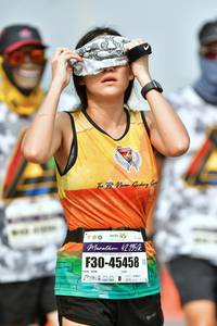 BIB: 421952, 45458
                            <button type="button" onclick="openModal(9704005)" class="btn btn-primary btn-sm float-right btn-popup" data-toggle="modal" data-target=".modal-high-quality">
                        <i class="fas fa-shopping-cart"></i> Add to Cart
                    </button>
                                            <button type="button" onclick="isThisMe(9704005, true)" class="btn btn-success btn-sm float-right btn-popup btn-isme hidden" data-toggle="tooltip" data-placement="bottom" title="นี่คือรูปของคุณใช่ไหม คลิกที่นี่เพื่อเอาเข้าอัลบั้ม">
                        <i class="fas fa-plus"></i> Add to album
                    </button>
                    <button type="button" onclick="isThisMe(9704005, false)" class="btn btn-warning btn-sm float-right btn-popup btn-isnotme hidden">
                        <i class="fas fa-ban"></i> Remove from album
                    </button>