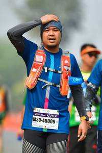 BIB: 42195, 46009
                            <button type="button" onclick="openModal(9702872)" class="btn btn-primary btn-sm float-right btn-popup" data-toggle="modal" data-target=".modal-high-quality">
                        <i class="fas fa-shopping-cart"></i> Add to Cart
                    </button>
                                            <button type="button" onclick="isThisMe(9702872, true)" class="btn btn-success btn-sm float-right btn-popup btn-isme hidden" data-toggle="tooltip" data-placement="bottom" title="นี่คือรูปของคุณใช่ไหม คลิกที่นี่เพื่อเอาเข้าอัลบั้ม">
                        <i class="fas fa-plus"></i> Add to album
                    </button>
                    <button type="button" onclick="isThisMe(9702872, false)" class="btn btn-warning btn-sm float-right btn-popup btn-isnotme hidden">
                        <i class="fas fa-ban"></i> Remove from album
                    </button>