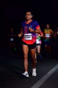 BIB: 40694
                            <button type="button" onclick="openModal(8285709)" class="btn btn-primary btn-sm float-right btn-popup" data-toggle="modal" data-target=".modal-high-quality">
                        <i class="fas fa-shopping-cart"></i> Add to Cart
                    </button>
                                            <button type="button" onclick="isThisMe(8285709, true)" class="btn btn-success btn-sm float-right btn-popup btn-isme hidden" data-toggle="tooltip" data-placement="bottom" title="นี่คือรูปของคุณใช่ไหม คลิกที่นี่เพื่อเอาเข้าอัลบั้ม">
                        <i class="fas fa-plus"></i> Add to album
                    </button>
                    <button type="button" onclick="isThisMe(8285709, false)" class="btn btn-warning btn-sm float-right btn-popup btn-isnotme hidden">
                        <i class="fas fa-ban"></i> Remove from album
                    </button>