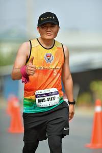 BIB: 42195, 41177, 12192
                            <button type="button" onclick="openModal(8295553)" class="btn btn-primary btn-sm float-right btn-popup" data-toggle="modal" data-target=".modal-high-quality">
                        <i class="fas fa-shopping-cart"></i> Add to Cart
                    </button>
                                            <button type="button" onclick="isThisMe(8295553, true)" class="btn btn-success btn-sm float-right btn-popup btn-isme hidden" data-toggle="tooltip" data-placement="bottom" title="นี่คือรูปของคุณใช่ไหม คลิกที่นี่เพื่อเอาเข้าอัลบั้ม">
                        <i class="fas fa-plus"></i> Add to album
                    </button>
                    <button type="button" onclick="isThisMe(8295553, false)" class="btn btn-warning btn-sm float-right btn-popup btn-isnotme hidden">
                        <i class="fas fa-ban"></i> Remove from album
                    </button>