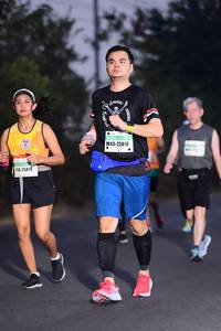 BIB: 22418, 25818
                            <button type="button" onclick="openModal(8535530)" class="btn btn-primary btn-sm float-right btn-popup" data-toggle="modal" data-target=".modal-high-quality">
                        <i class="fas fa-shopping-cart"></i> Add to Cart
                    </button>
                                            <button type="button" onclick="isThisMe(8535530, true)" class="btn btn-success btn-sm float-right btn-popup btn-isme hidden" data-toggle="tooltip" data-placement="bottom" title="นี่คือรูปของคุณใช่ไหม คลิกที่นี่เพื่อเอาเข้าอัลบั้ม">
                        <i class="fas fa-plus"></i> Add to album
                    </button>
                    <button type="button" onclick="isThisMe(8535530, false)" class="btn btn-warning btn-sm float-right btn-popup btn-isnotme hidden">
                        <i class="fas fa-ban"></i> Remove from album
                    </button>
