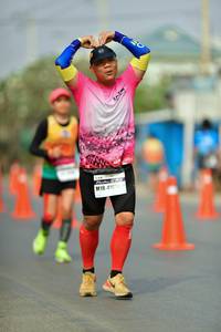 BIB: 4165, 416
                            <button type="button" onclick="openModal(8180305)" class="btn btn-primary btn-sm float-right btn-popup" data-toggle="modal" data-target=".modal-high-quality">
                        <i class="fas fa-shopping-cart"></i> Add to Cart
                    </button>
                                            <button type="button" onclick="isThisMe(8180305, true)" class="btn btn-success btn-sm float-right btn-popup btn-isme hidden" data-toggle="tooltip" data-placement="bottom" title="นี่คือรูปของคุณใช่ไหม คลิกที่นี่เพื่อเอาเข้าอัลบั้ม">
                        <i class="fas fa-plus"></i> Add to album
                    </button>
                    <button type="button" onclick="isThisMe(8180305, false)" class="btn btn-warning btn-sm float-right btn-popup btn-isnotme hidden">
                        <i class="fas fa-ban"></i> Remove from album
                    </button>