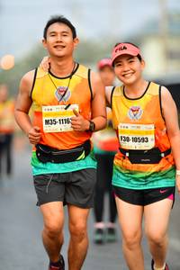 BIB: 100, 1116, 10593
                            <button type="button" onclick="openModal(8683057)" class="btn btn-primary btn-sm float-right btn-popup" data-toggle="modal" data-target=".modal-high-quality">
                        <i class="fas fa-shopping-cart"></i> Add to Cart
                    </button>
                                            <button type="button" onclick="isThisMe(8683057, true)" class="btn btn-success btn-sm float-right btn-popup btn-isme hidden" data-toggle="tooltip" data-placement="bottom" title="นี่คือรูปของคุณใช่ไหม คลิกที่นี่เพื่อเอาเข้าอัลบั้ม">
                        <i class="fas fa-plus"></i> Add to album
                    </button>
                    <button type="button" onclick="isThisMe(8683057, false)" class="btn btn-warning btn-sm float-right btn-popup btn-isnotme hidden">
                        <i class="fas fa-ban"></i> Remove from album
                    </button>