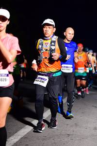 BIB: 41417, 4285, 020
                            <button type="button" onclick="openModal(8294452)" class="btn btn-primary btn-sm float-right btn-popup" data-toggle="modal" data-target=".modal-high-quality">
                        <i class="fas fa-shopping-cart"></i> Add to Cart
                    </button>
                                            <button type="button" onclick="isThisMe(8294452, true)" class="btn btn-success btn-sm float-right btn-popup btn-isme hidden" data-toggle="tooltip" data-placement="bottom" title="นี่คือรูปของคุณใช่ไหม คลิกที่นี่เพื่อเอาเข้าอัลบั้ม">
                        <i class="fas fa-plus"></i> Add to album
                    </button>
                    <button type="button" onclick="isThisMe(8294452, false)" class="btn btn-warning btn-sm float-right btn-popup btn-isnotme hidden">
                        <i class="fas fa-ban"></i> Remove from album
                    </button>