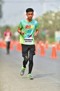 BIB: 41679
                            <button type="button" onclick="openModal(7893872)" class="btn btn-primary btn-sm float-right btn-popup" data-toggle="modal" data-target=".modal-high-quality">
                        <i class="fas fa-shopping-cart"></i> Add to Cart
                    </button>
                                            <button type="button" onclick="isThisMe(7893872, true)" class="btn btn-success btn-sm float-right btn-popup btn-isme hidden" data-toggle="tooltip" data-placement="bottom" title="นี่คือรูปของคุณใช่ไหม คลิกที่นี่เพื่อเอาเข้าอัลบั้ม">
                        <i class="fas fa-plus"></i> Add to album
                    </button>
                    <button type="button" onclick="isThisMe(7893872, false)" class="btn btn-warning btn-sm float-right btn-popup btn-isnotme hidden">
                        <i class="fas fa-ban"></i> Remove from album
                    </button>