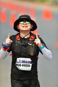 BIB: 84039
                            <button type="button" onclick="openModal(7588199)" class="btn btn-primary btn-sm float-right btn-popup" data-toggle="modal" data-target=".modal-high-quality">
                        <i class="fas fa-shopping-cart"></i> Add to Cart
                    </button>
                                            <button type="button" onclick="isThisMe(7588199, true)" class="btn btn-success btn-sm float-right btn-popup btn-isme hidden" data-toggle="tooltip" data-placement="bottom" title="นี่คือรูปของคุณใช่ไหม คลิกที่นี่เพื่อเอาเข้าอัลบั้ม">
                        <i class="fas fa-plus"></i> Add to album
                    </button>
                    <button type="button" onclick="isThisMe(7588199, false)" class="btn btn-warning btn-sm float-right btn-popup btn-isnotme hidden">
                        <i class="fas fa-ban"></i> Remove from album
                    </button>