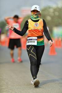 BIB: 42192, 45135
                            <button type="button" onclick="openModal(7693254)" class="btn btn-primary btn-sm float-right btn-popup" data-toggle="modal" data-target=".modal-high-quality">
                        <i class="fas fa-shopping-cart"></i> Add to Cart
                    </button>
                                            <button type="button" onclick="isThisMe(7693254, true)" class="btn btn-success btn-sm float-right btn-popup btn-isme hidden" data-toggle="tooltip" data-placement="bottom" title="นี่คือรูปของคุณใช่ไหม คลิกที่นี่เพื่อเอาเข้าอัลบั้ม">
                        <i class="fas fa-plus"></i> Add to album
                    </button>
                    <button type="button" onclick="isThisMe(7693254, false)" class="btn btn-warning btn-sm float-right btn-popup btn-isnotme hidden">
                        <i class="fas fa-ban"></i> Remove from album
                    </button>