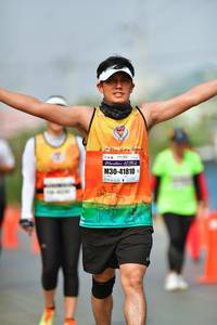 BIB: 719, 41810
                            <button type="button" onclick="openModal(9290908)" class="btn btn-primary btn-sm float-right btn-popup" data-toggle="modal" data-target=".modal-high-quality">
                        <i class="fas fa-shopping-cart"></i> Add to Cart
                    </button>
                                            <button type="button" onclick="isThisMe(9290908, true)" class="btn btn-success btn-sm float-right btn-popup btn-isme hidden" data-toggle="tooltip" data-placement="bottom" title="นี่คือรูปของคุณใช่ไหม คลิกที่นี่เพื่อเอาเข้าอัลบั้ม">
                        <i class="fas fa-plus"></i> Add to album
                    </button>
                    <button type="button" onclick="isThisMe(9290908, false)" class="btn btn-warning btn-sm float-right btn-popup btn-isnotme hidden">
                        <i class="fas fa-ban"></i> Remove from album
                    </button>