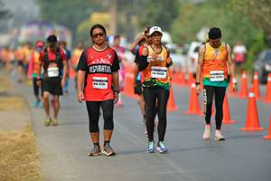 BIB: 46300, 47391, 46340
                            <button type="button" onclick="openModal(8194326)" class="btn btn-primary btn-sm float-right btn-popup" data-toggle="modal" data-target=".modal-high-quality">
                        <i class="fas fa-shopping-cart"></i> Add to Cart
                    </button>
                                            <button type="button" onclick="isThisMe(8194326, true)" class="btn btn-success btn-sm float-right btn-popup btn-isme hidden" data-toggle="tooltip" data-placement="bottom" title="นี่คือรูปของคุณใช่ไหม คลิกที่นี่เพื่อเอาเข้าอัลบั้ม">
                        <i class="fas fa-plus"></i> Add to album
                    </button>
                    <button type="button" onclick="isThisMe(8194326, false)" class="btn btn-warning btn-sm float-right btn-popup btn-isnotme hidden">
                        <i class="fas fa-ban"></i> Remove from album
                    </button>